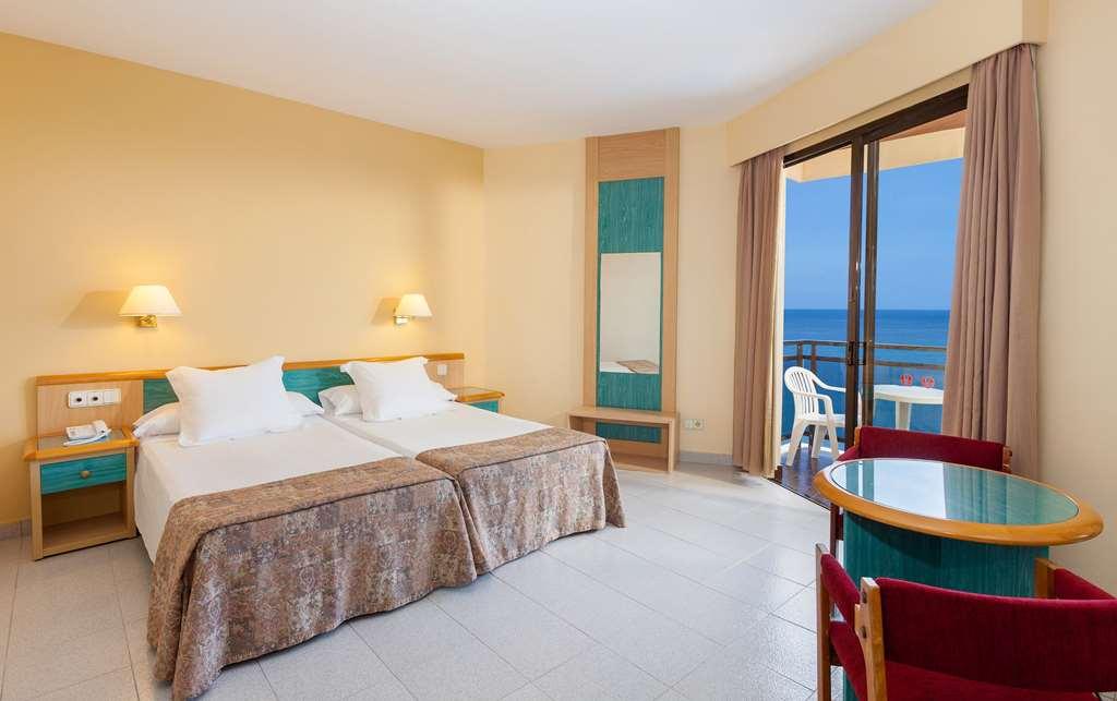 Sol Tenerife Playa de las Americas  Room photo
