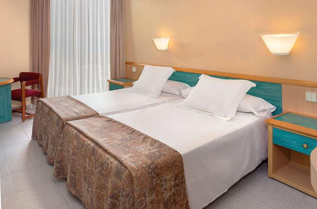 Sol Tenerife Playa de las Americas  Room photo