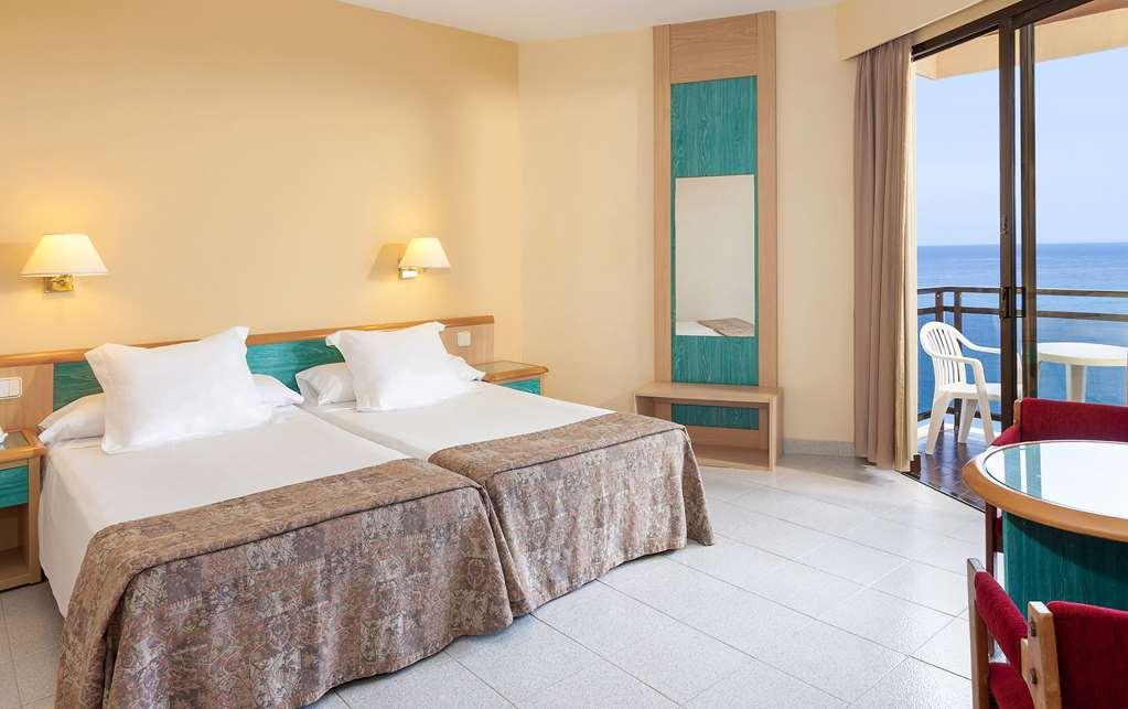 Sol Tenerife Playa de las Americas  Room photo